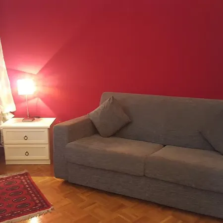 In Arena L' Opera Готель типу 
